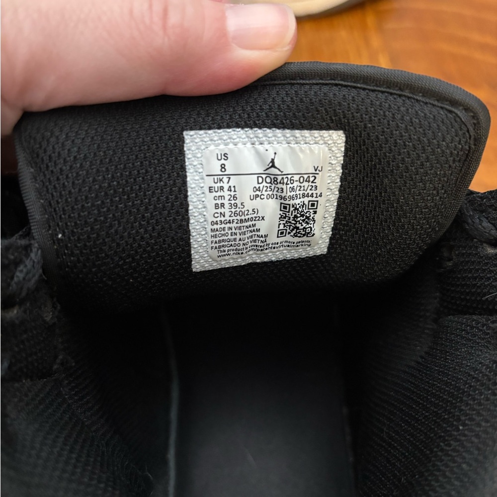 Air Jordan 1 Mid Trainers Black and Blue Sneakers - Picture 4 of 4
